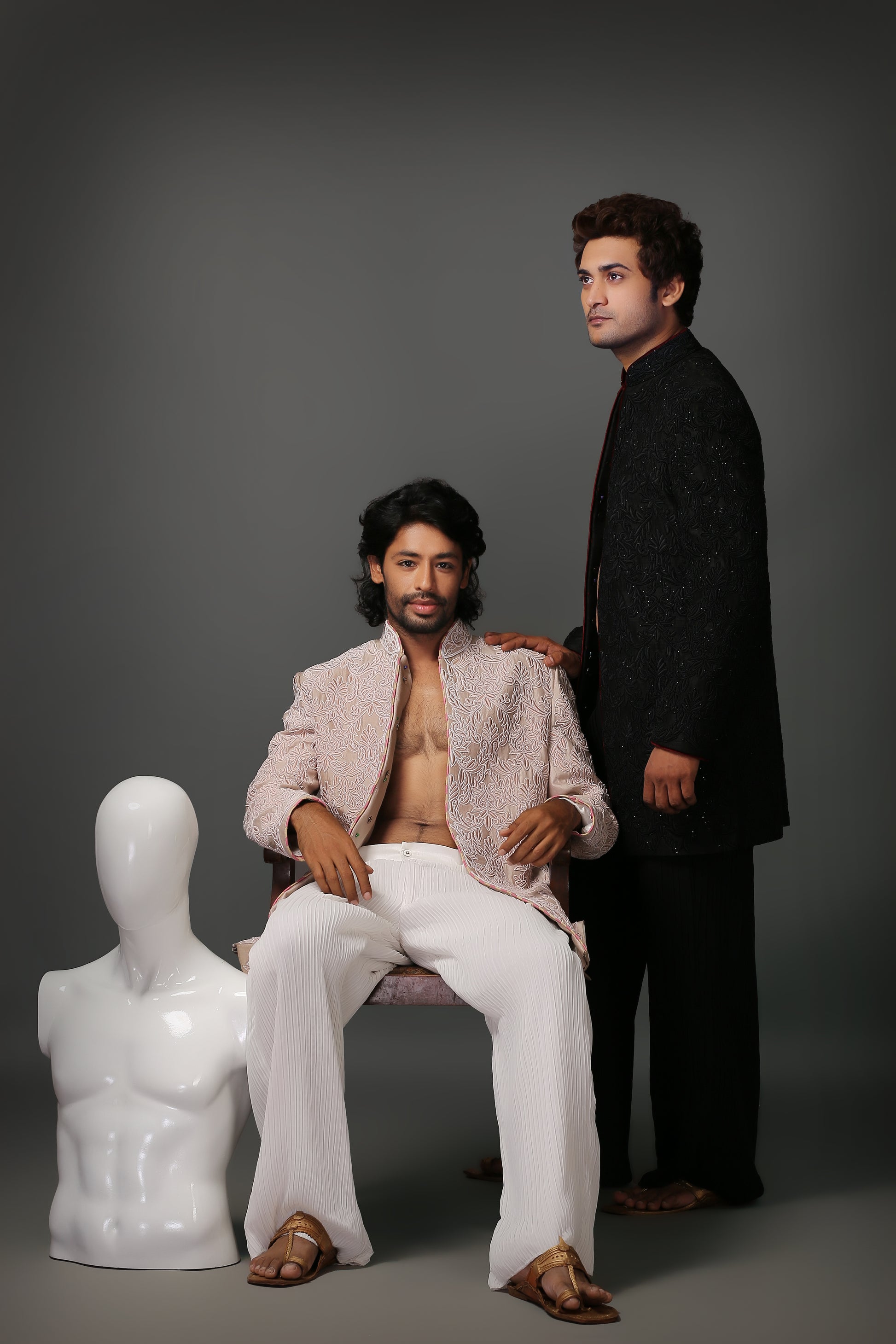 Renaissance Salmon Pink & Black Sherwani Set by Aaditya Bhargava